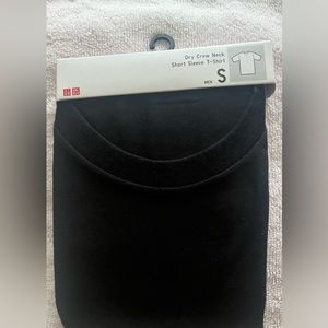 New Uniqlo T-shirt